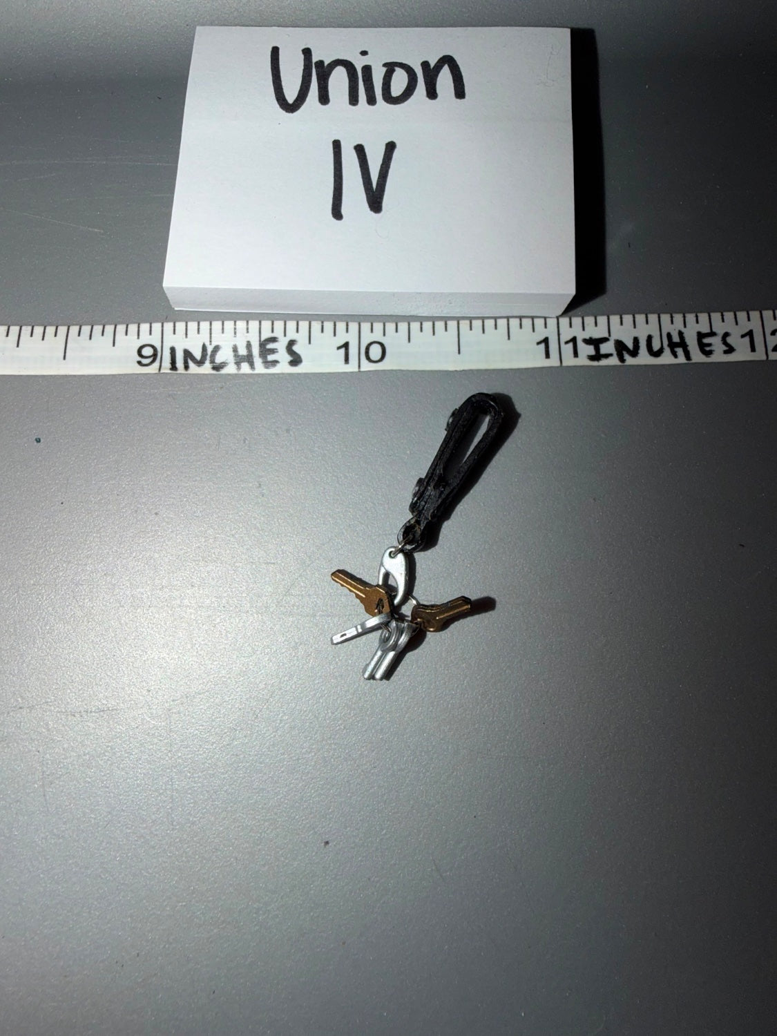1/6 Scale Modern Era Carabiner Key Ring with Keys - Union IV