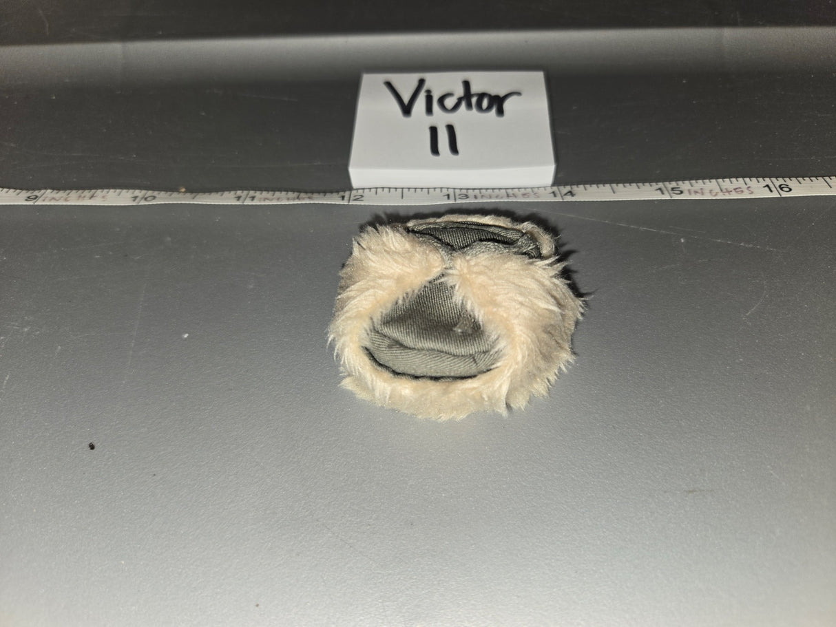 1/6 Scale Medieval Fantasy Fur Trimmed Hat - Victor II