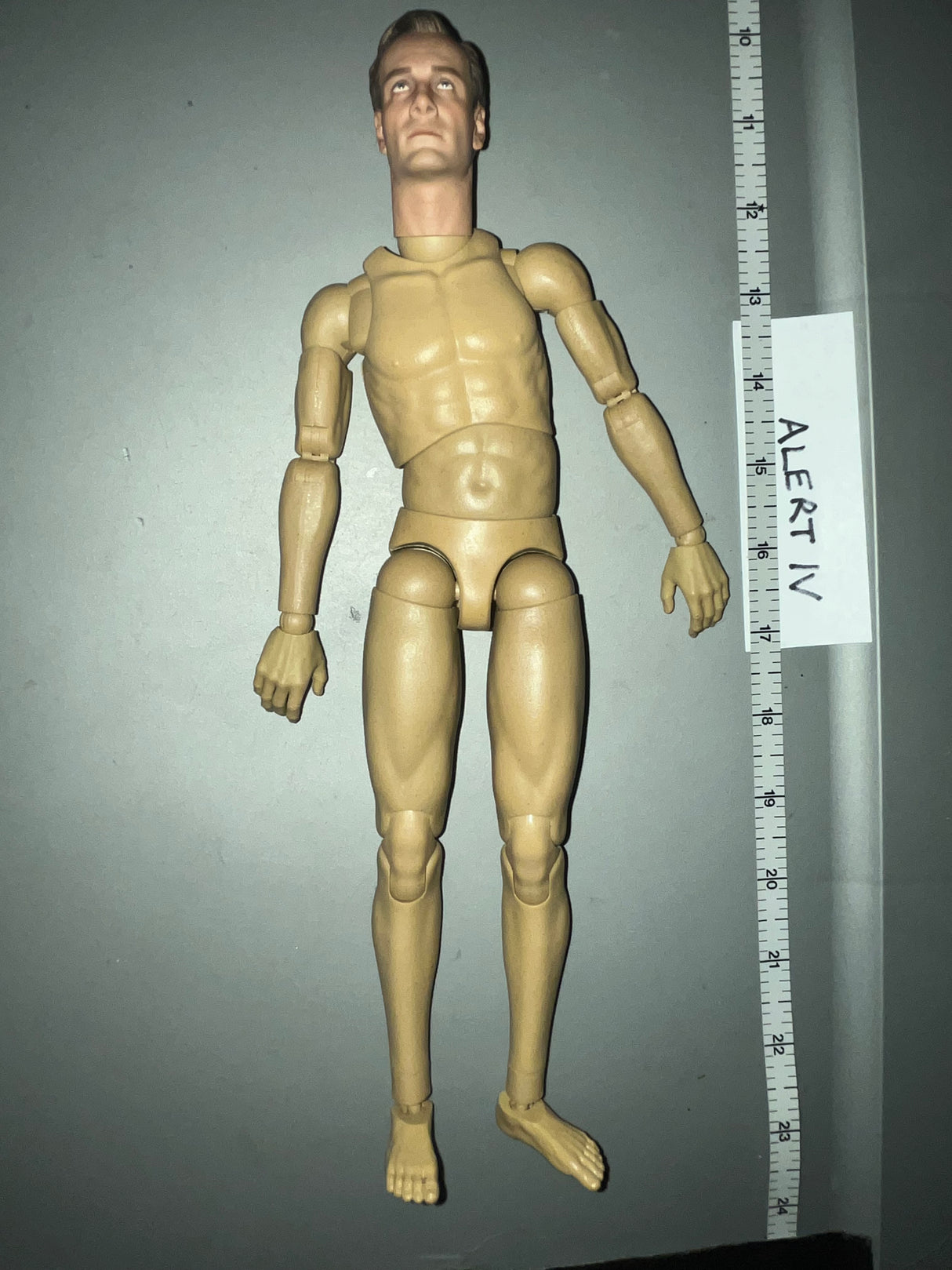 1:6 Scale WWII German Nude Figure - Alert Line