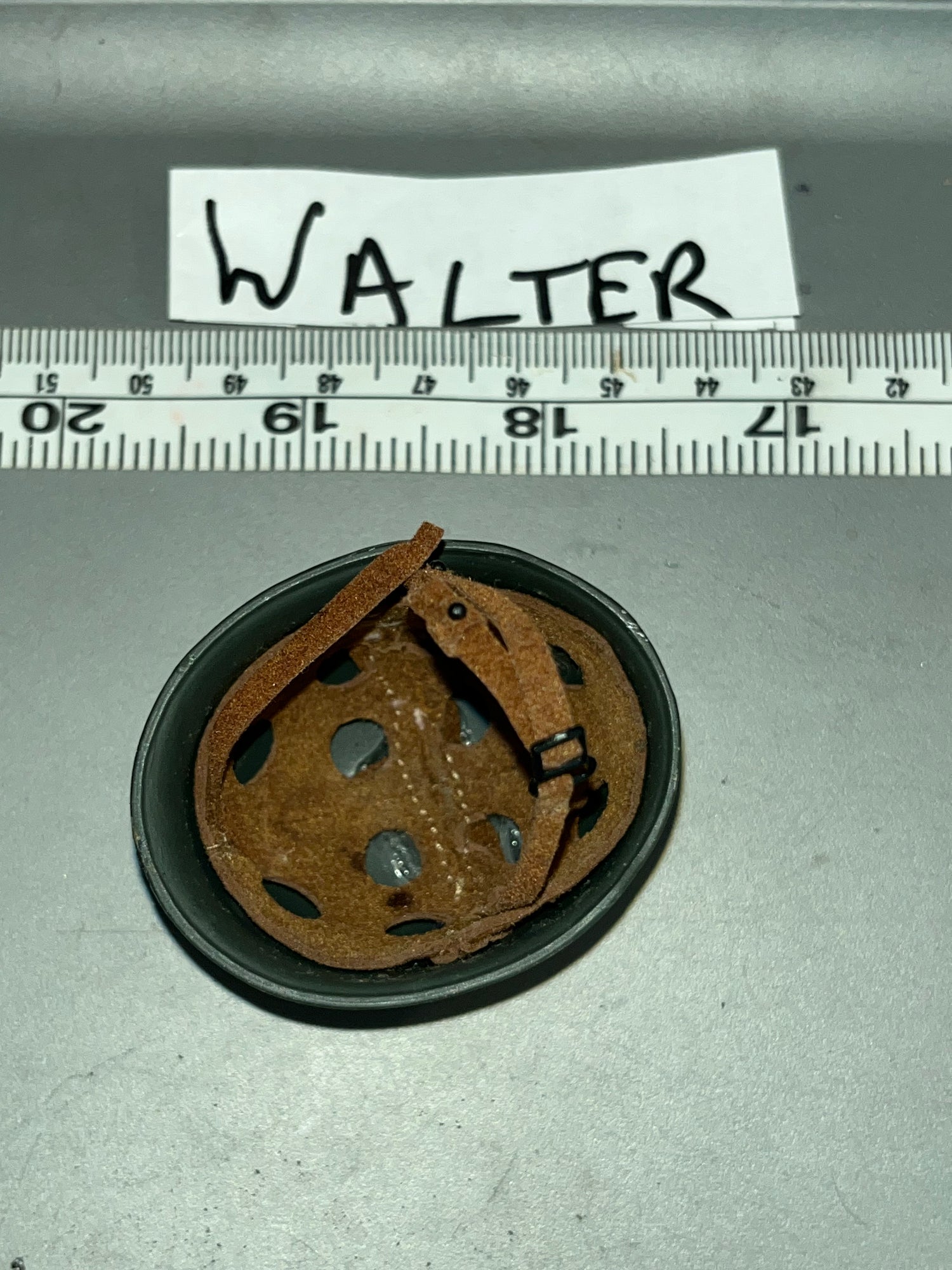 1:6 Scale WWII German Fallschirmjager  Helmet