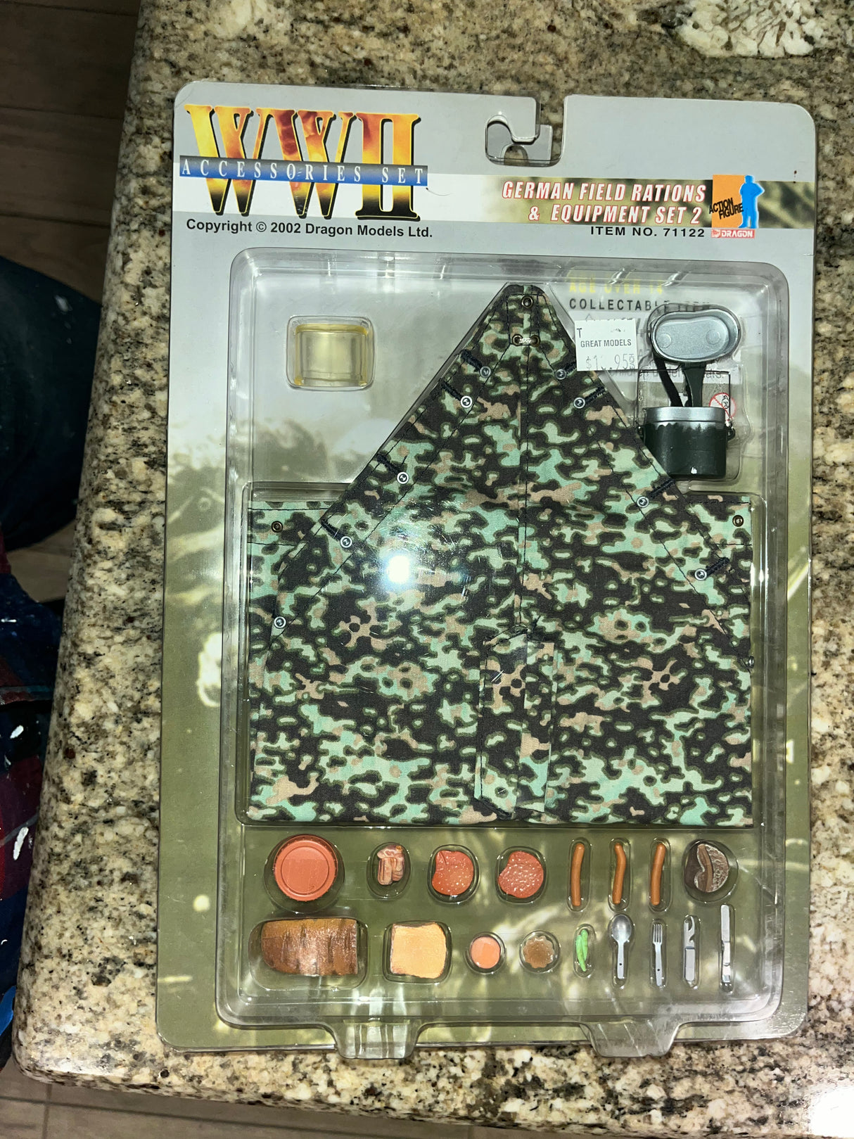 1/6 Scale WWII German Zeltbahn Equipment Set - NIB Dragon 109654