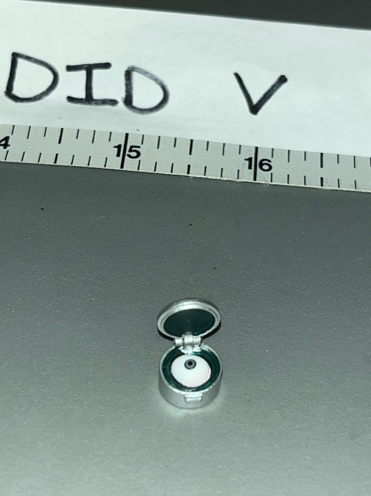 1/6 Scale WWII German Glass Eye and Case - DID Von Stauffenberg OPERATION VALKYRIE