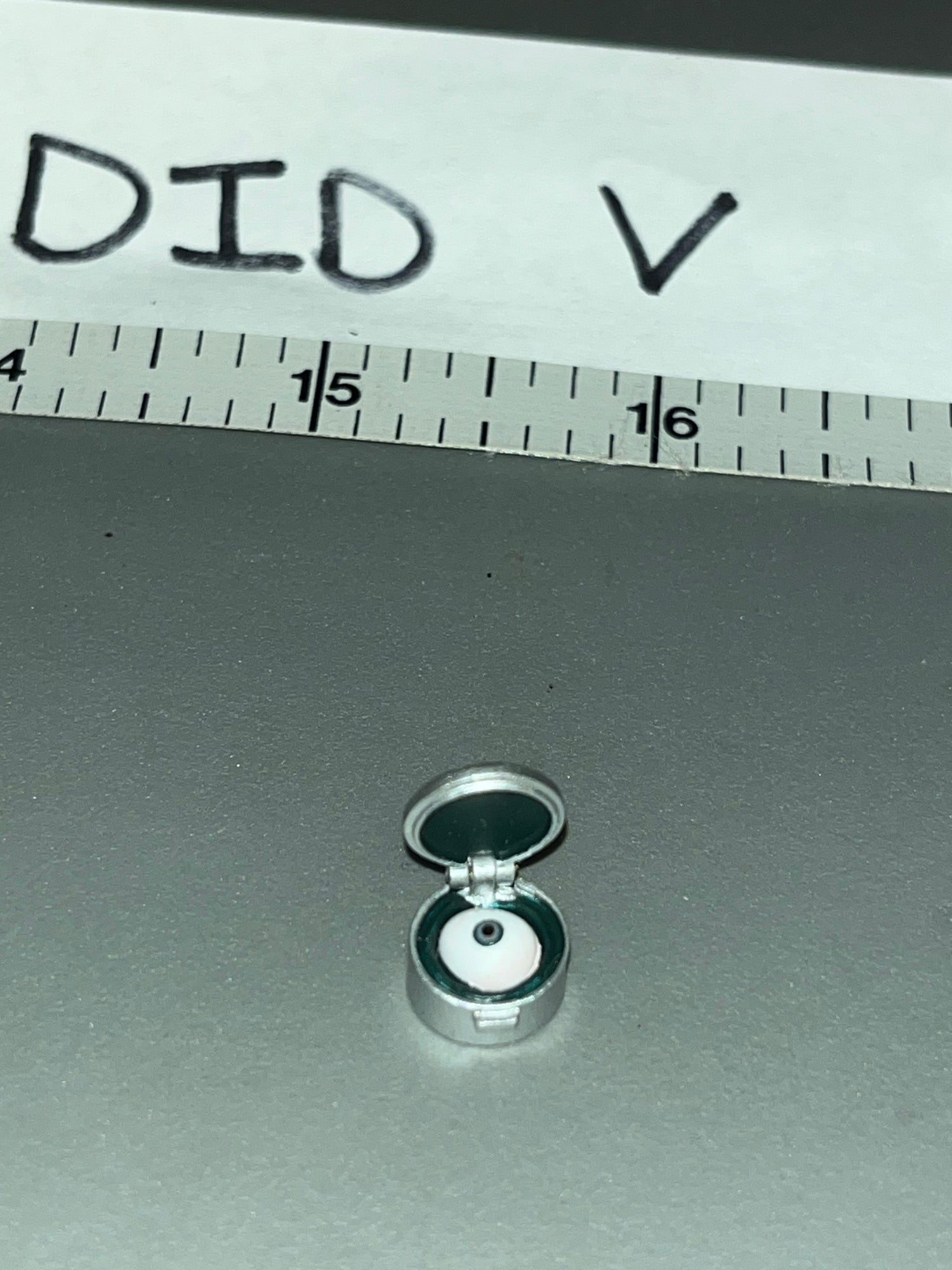 1/6 Scale WWII German Glass Eye and Case - DID Von Stauffenberg OPERATION VALKYRIE