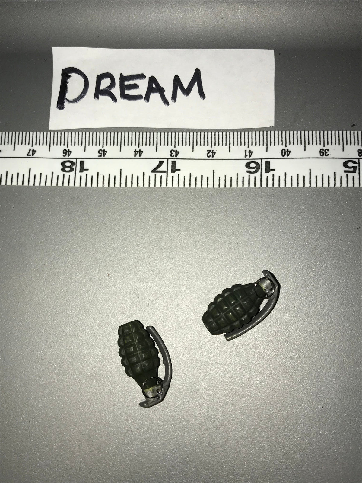 1/6 Scale WWII US Metal Grenades - DID