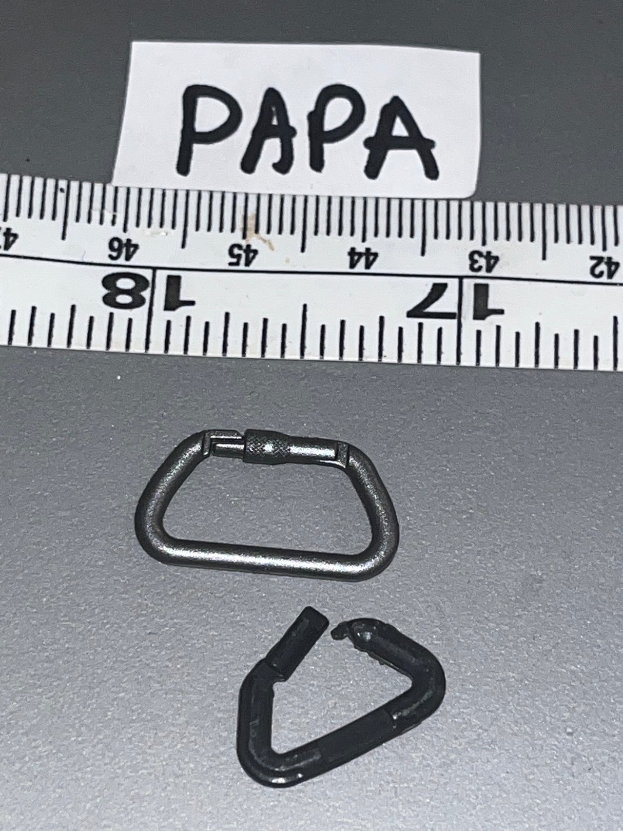1/6 Scale Modern Era Carabiner