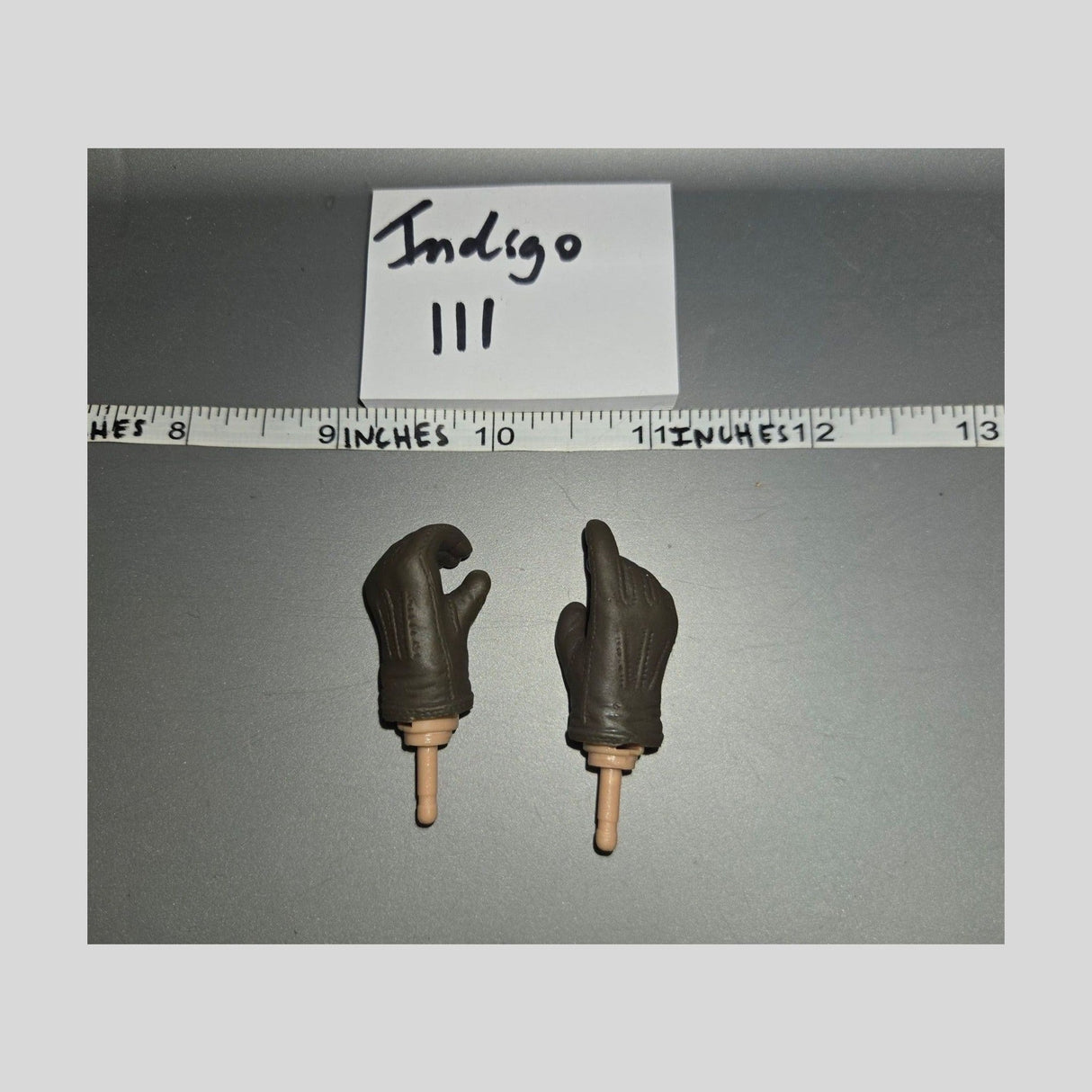 1/6 Scale WWII German Gloved Hands - Dragon