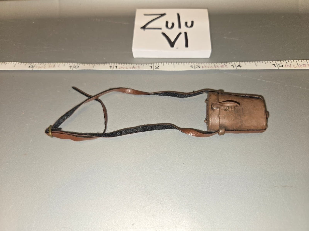 1/6 Scale Civil War Binocular Case with Strap - Sideshow