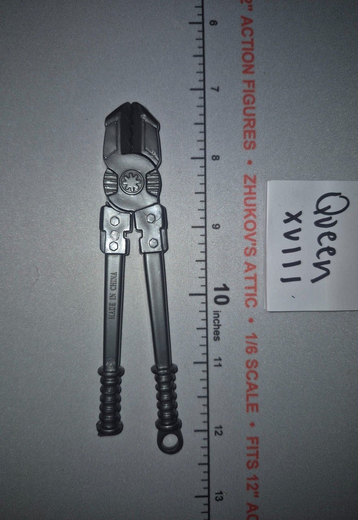 1/6 Scale Modern Era Bolt Cutters