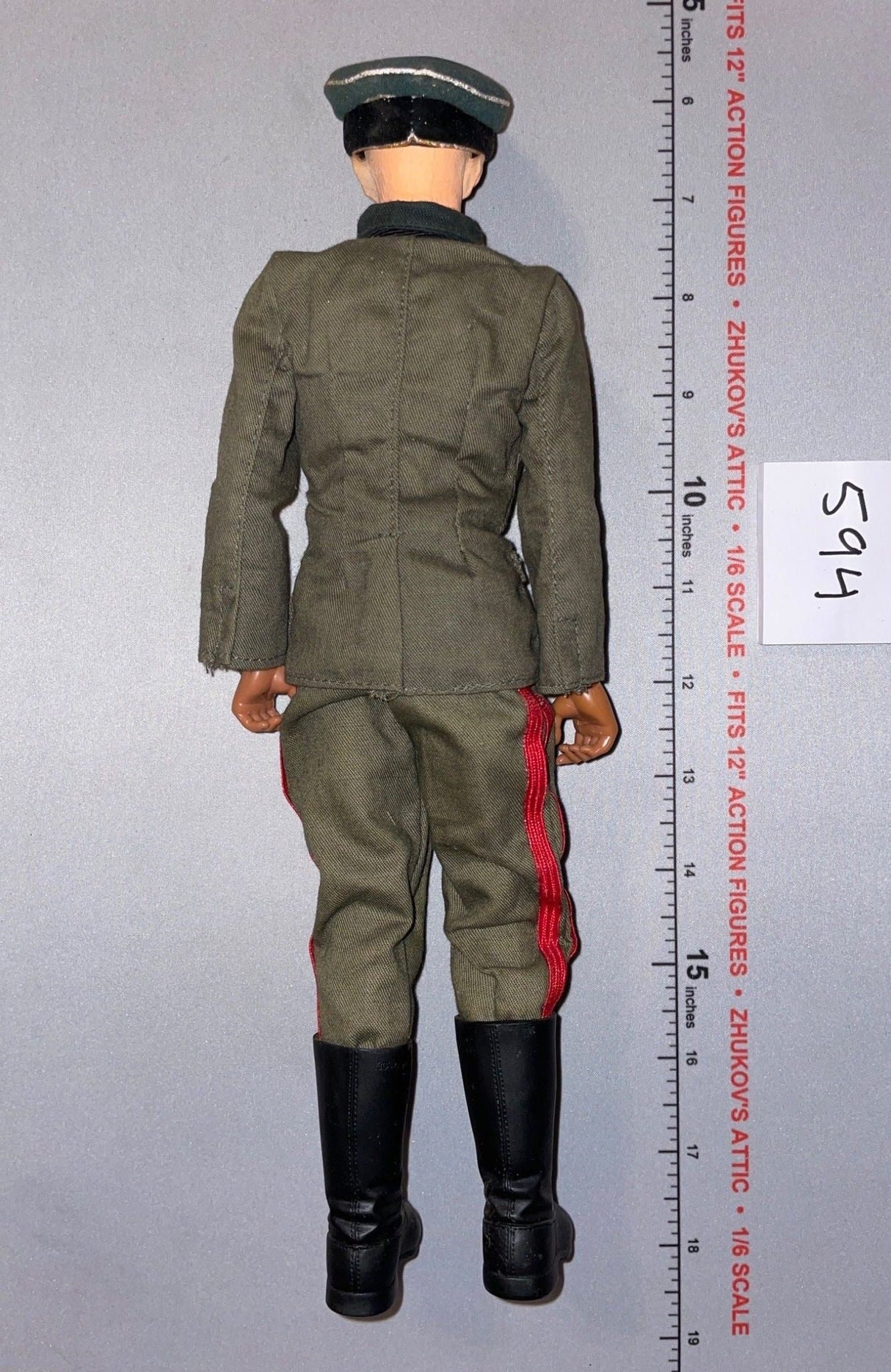 1/6 Scale WWII German Army General Dressed Figure - Dragon