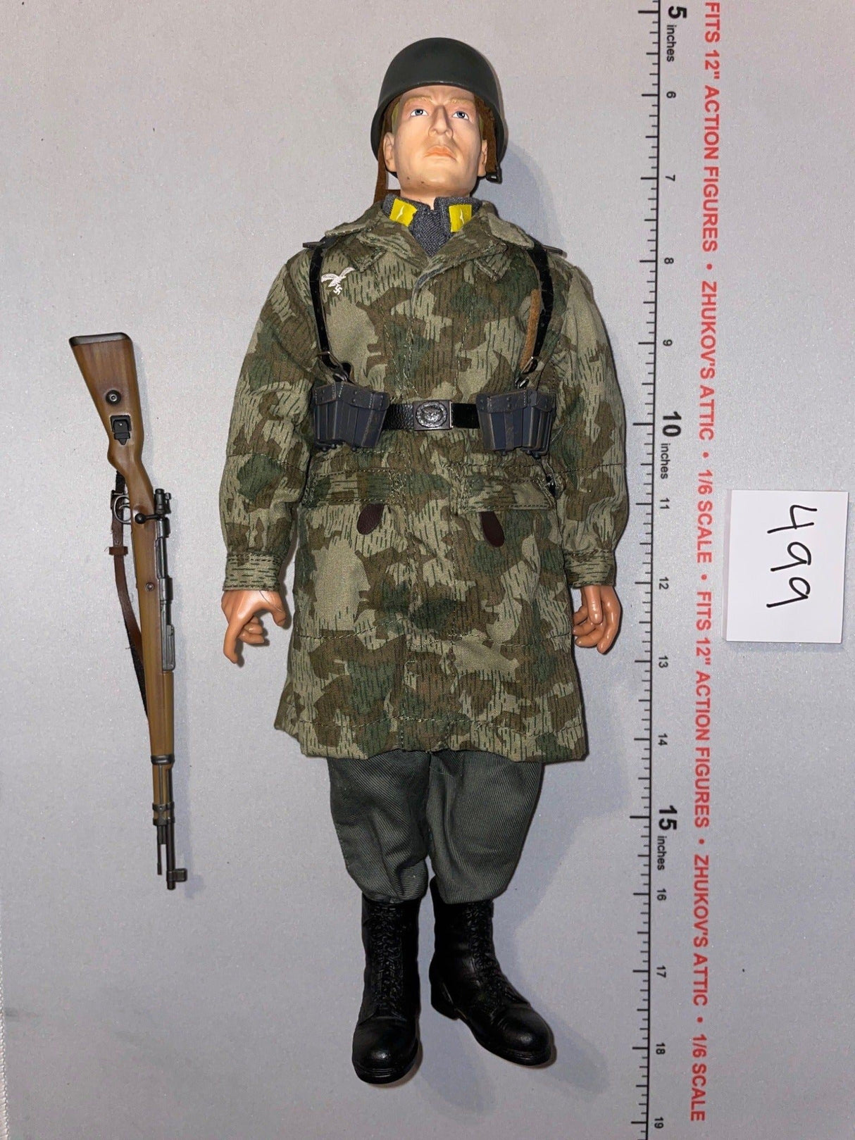 1/6 Scale WWII German Luftwaffe Paratrooper Dressed Figure with Rifle - Dragon