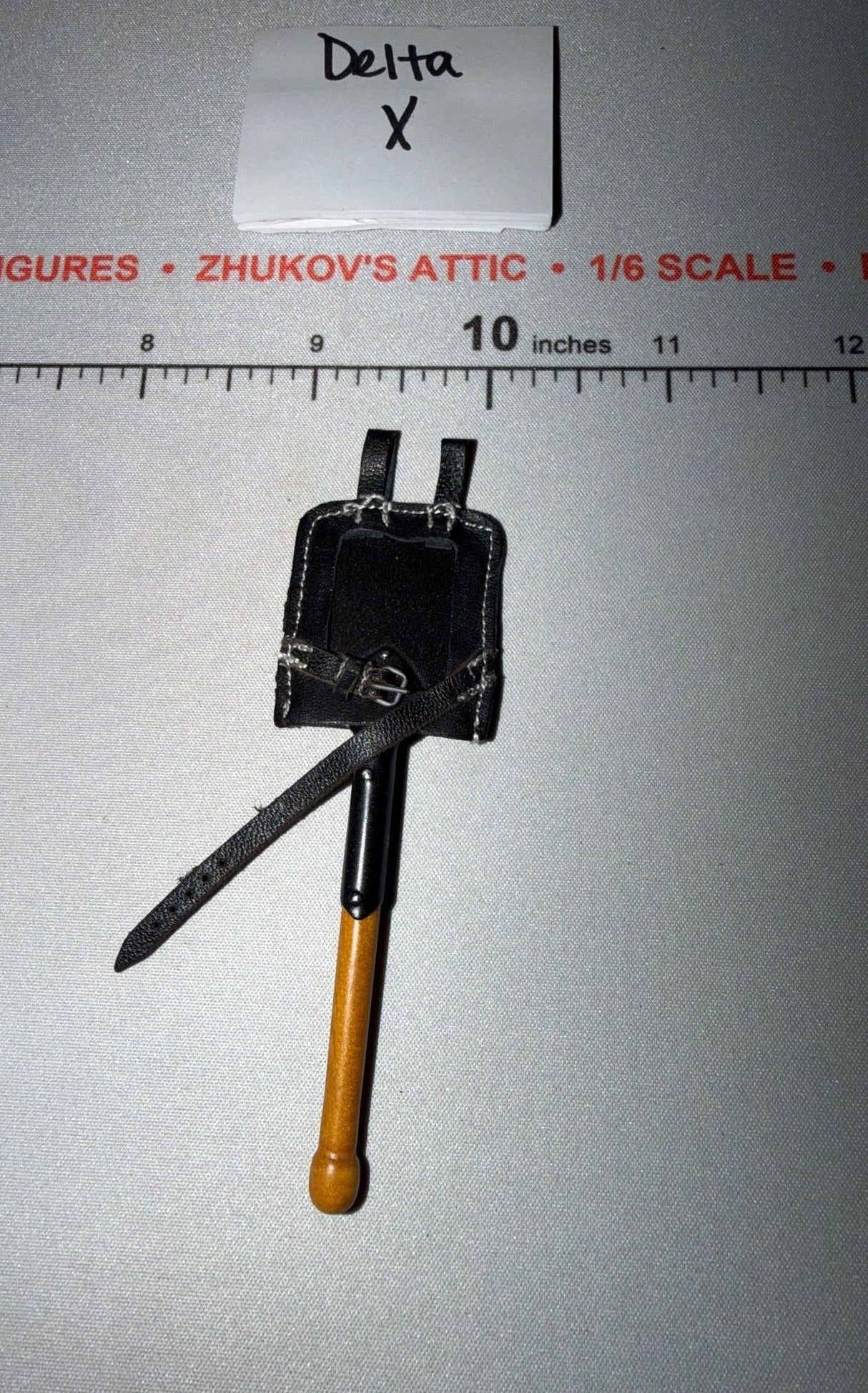 1/6 Scale WWII German Entrenching Tool with Carrier