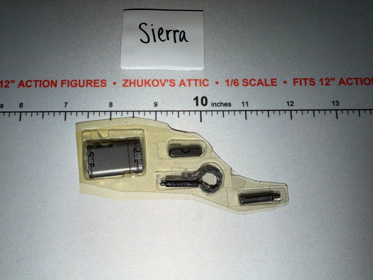 1/6 Scale WWII German Rifle Cleaning Kit
