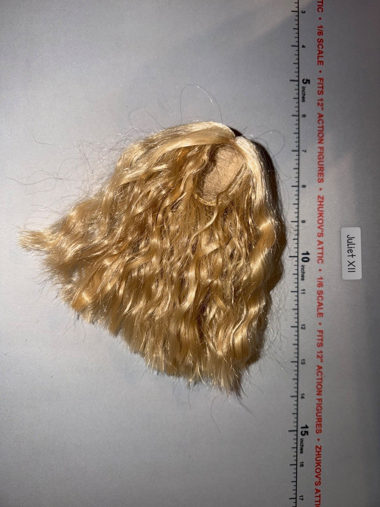 1/6 Scale Modern Female Curly Blonde Wig