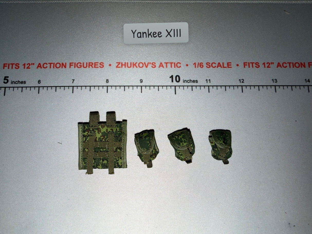 1/6 Scale Modern Era Russian Digital Camouflage Ammunition Pouches