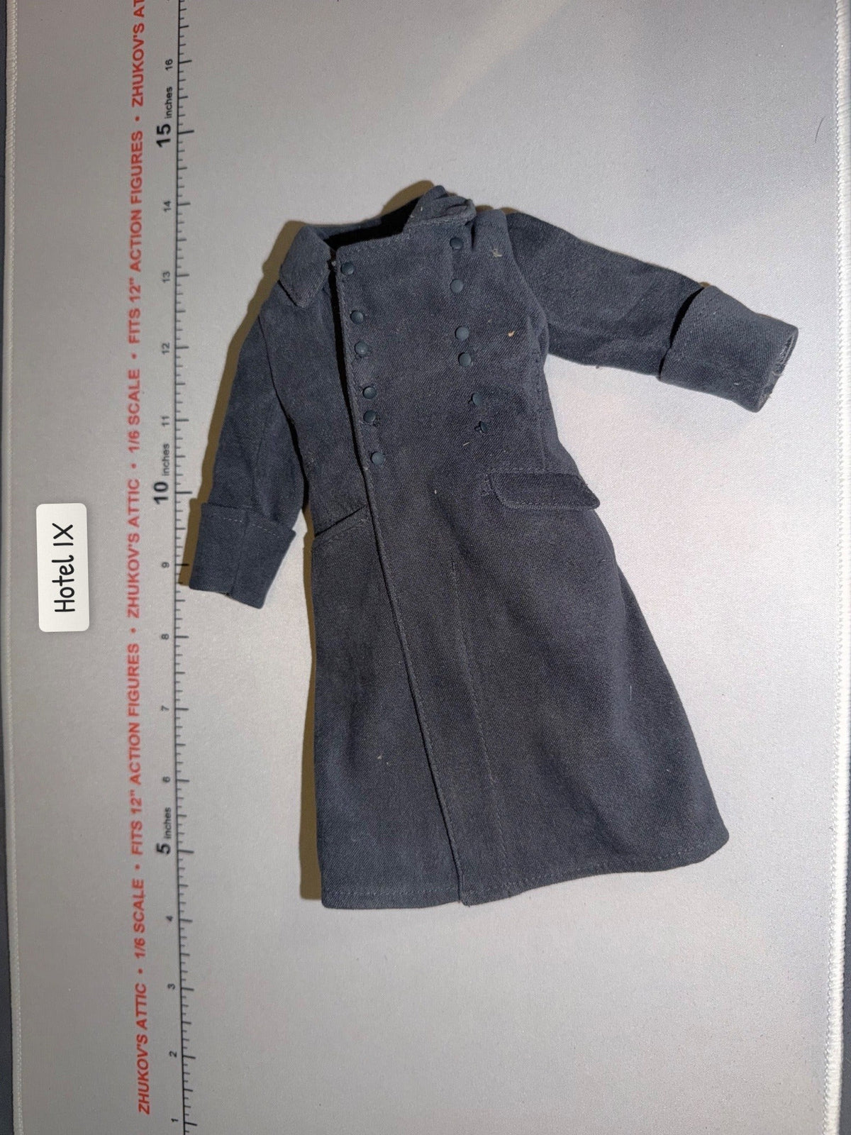 1/6 Scale WWII German Luftwaffe Great Coat - BBI