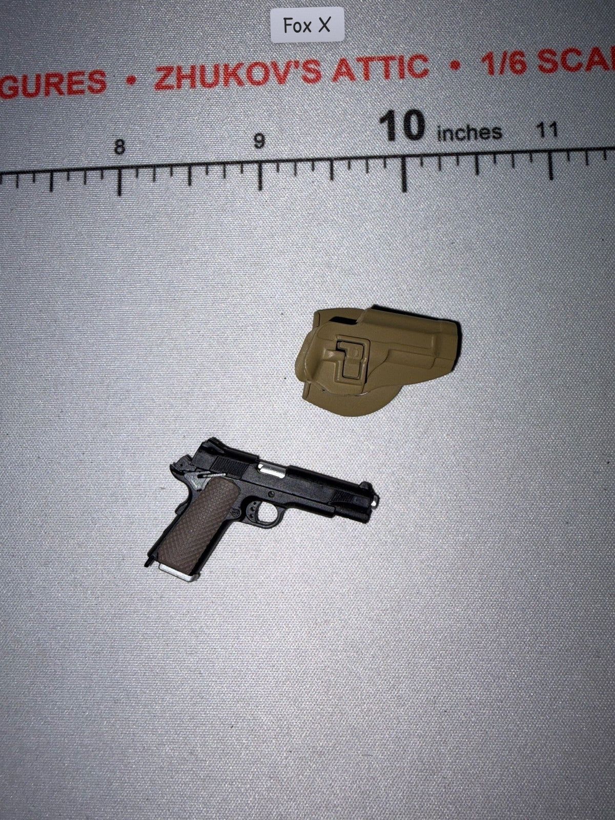 1/6 Scale Modern Era M1911 Pistol and Holster Set