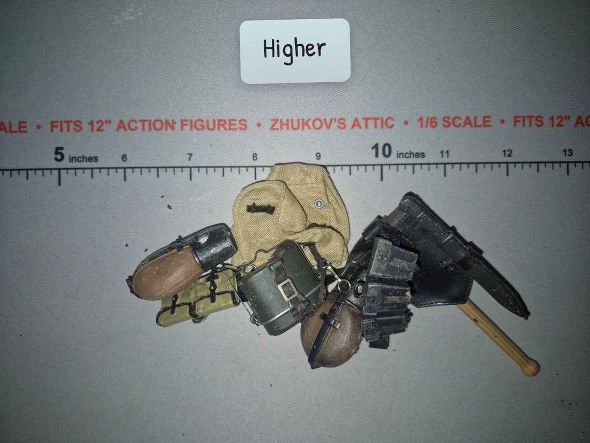 1/6 Scale WWII German Field Gear Set