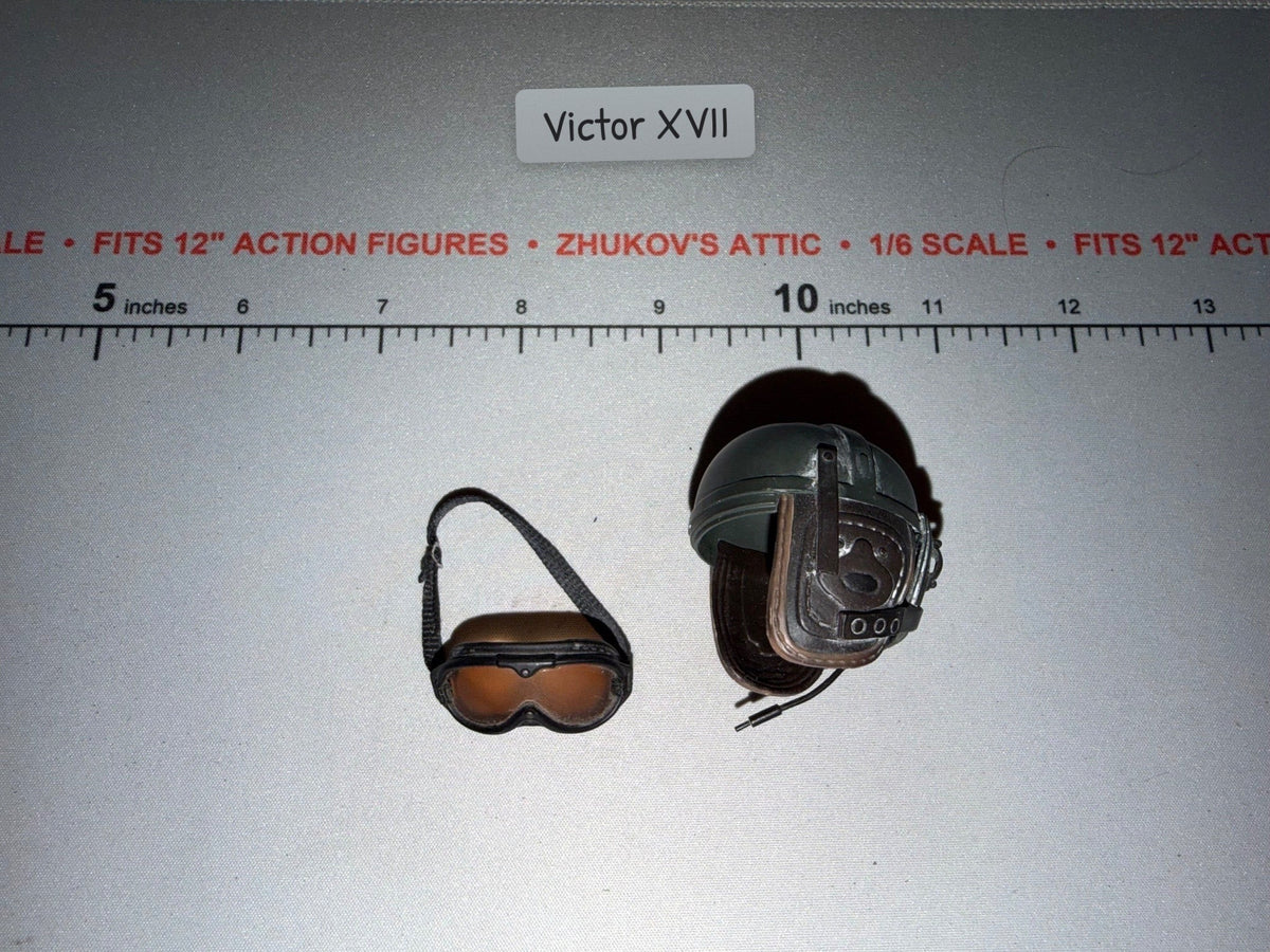 1/6 Scale WWII US Tanker Helmet and Goggles Set