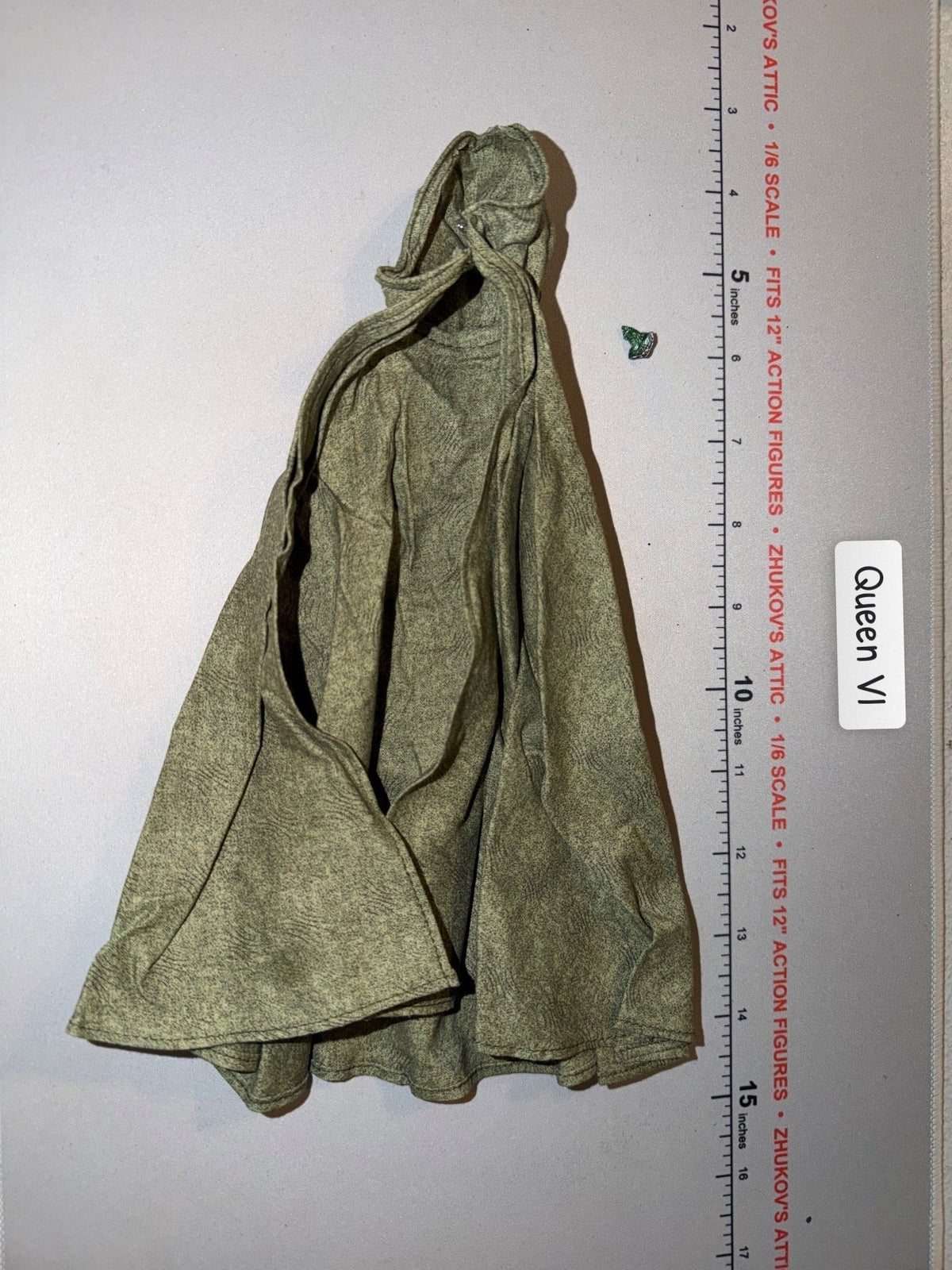 1/6 Scale Medieval Fantasy Hooded Cloak / Cape - Sideshow