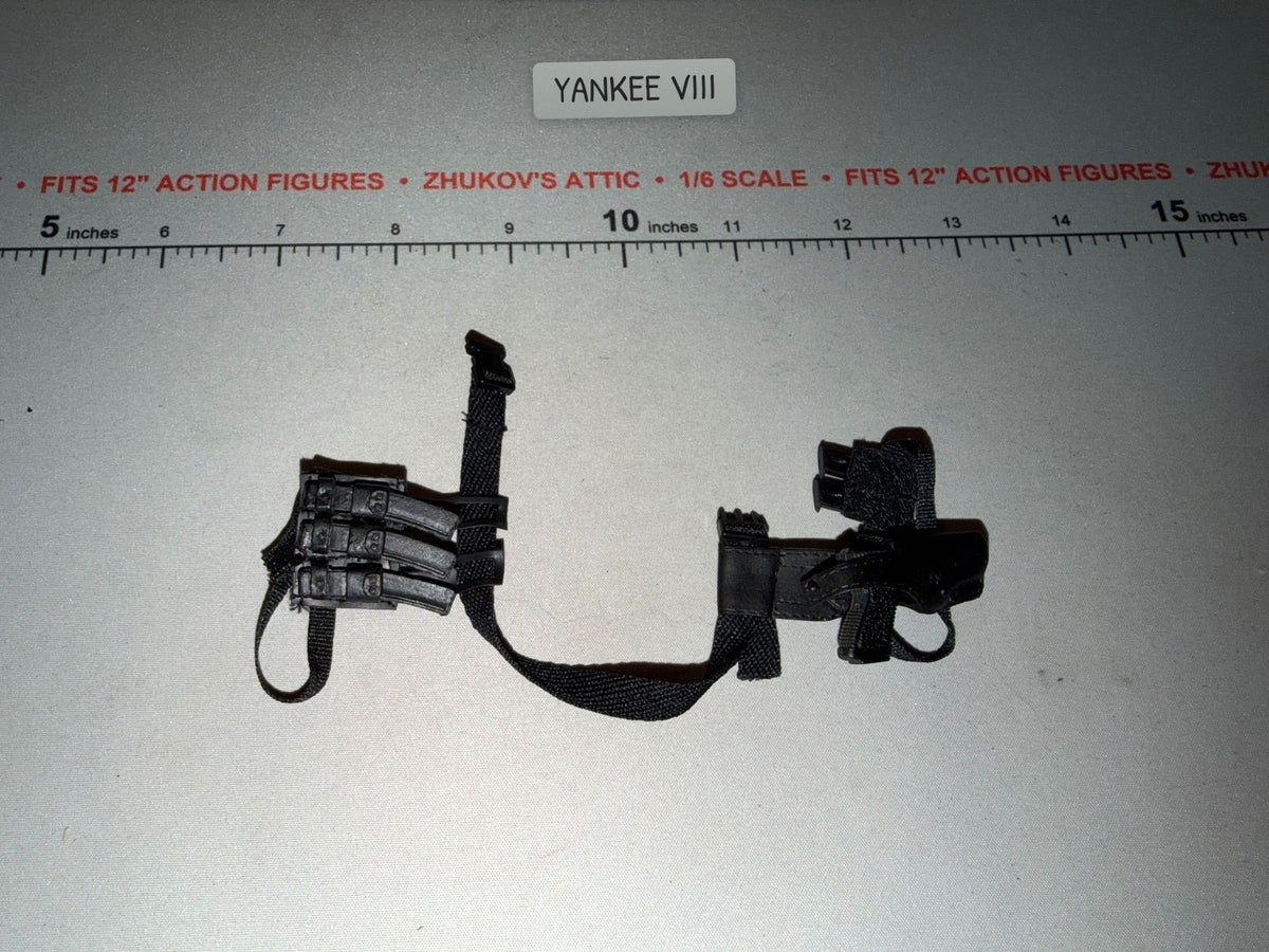 1/6 Scale Modern Era Holster Rig with Pistol and Ammunition Pouches