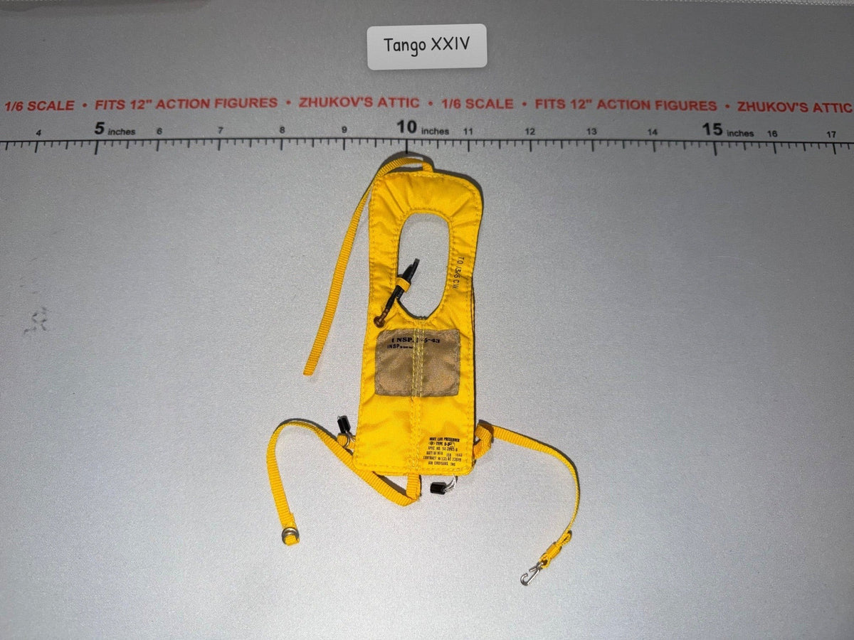 1/6 Scale WWII US Pilot Life Vest