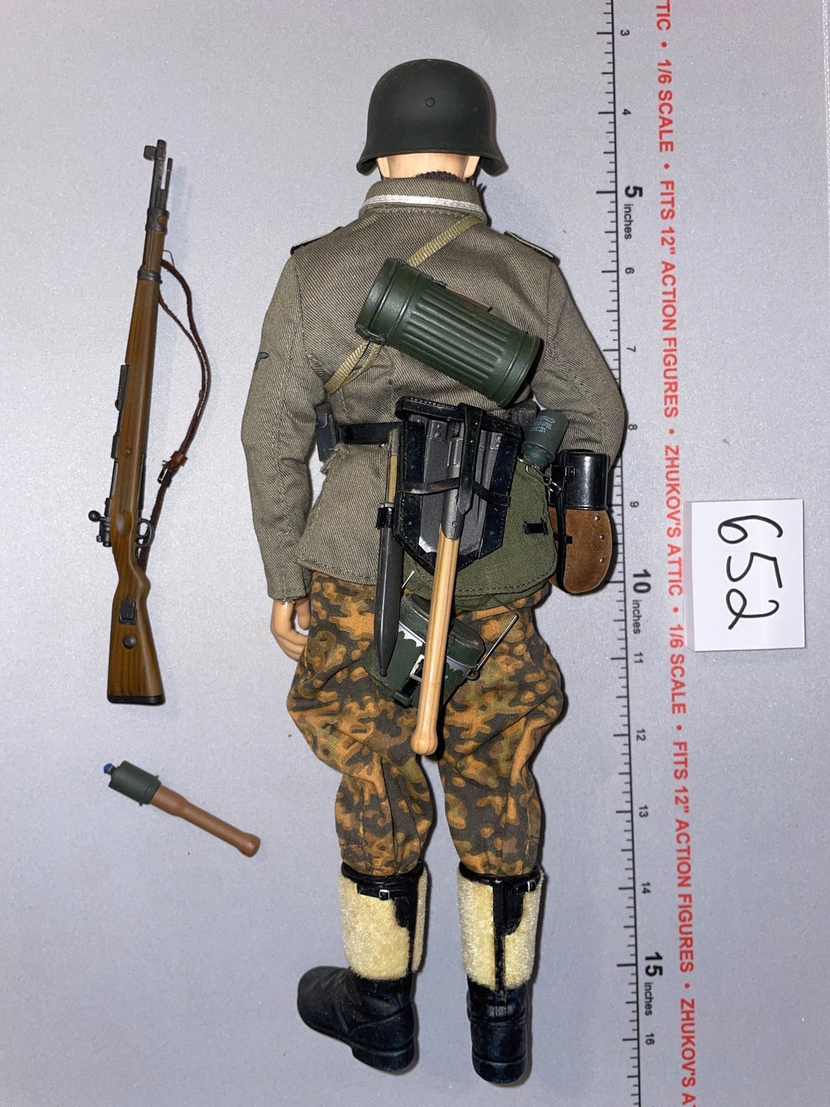 1/6 Scale WWII German Waffen Infantry Dressed Figure with Helmet and Rifle