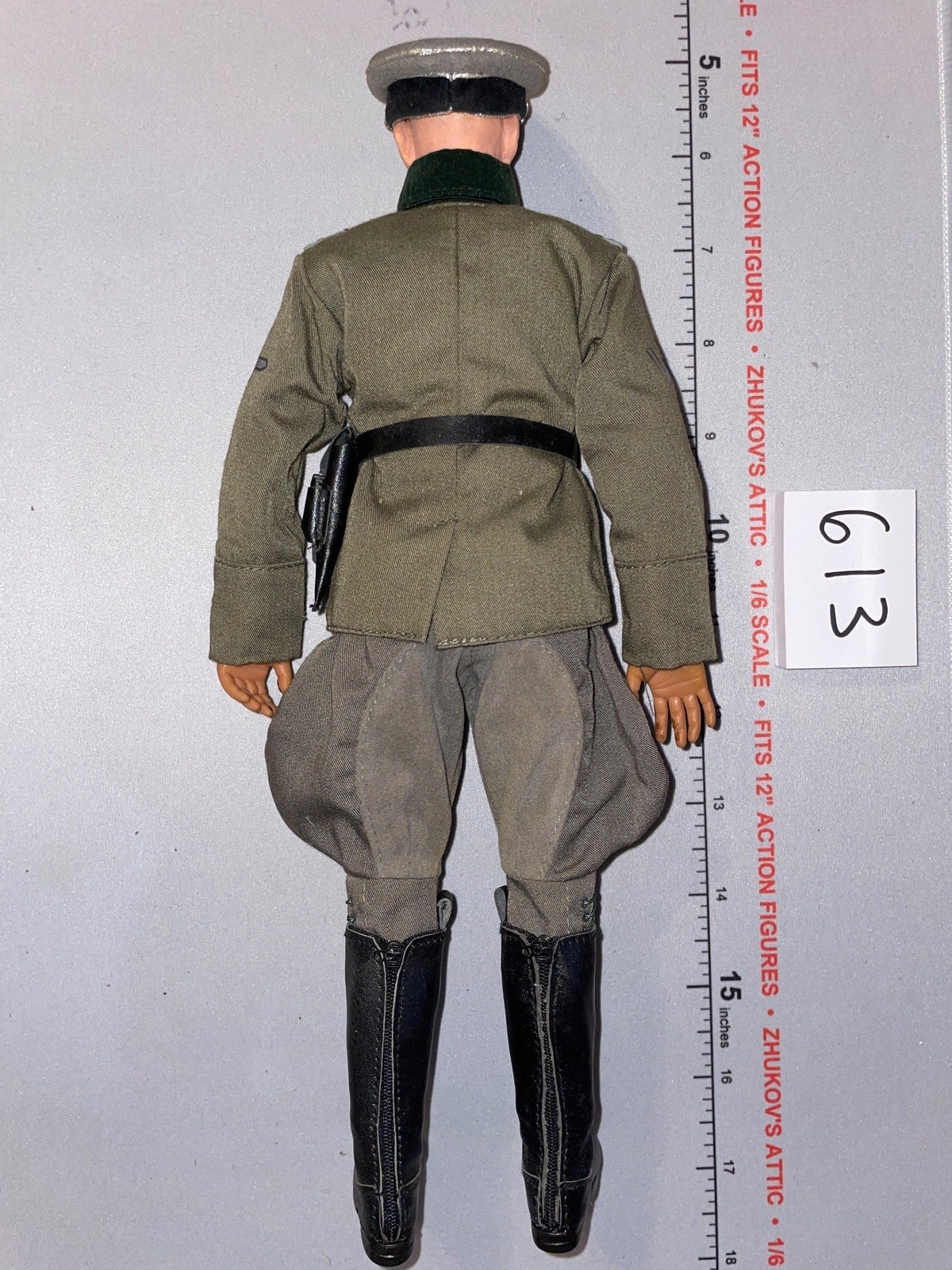 1/6 Scale WWII German Heer Senior Officer Dressed Figure with Medals and Decorations