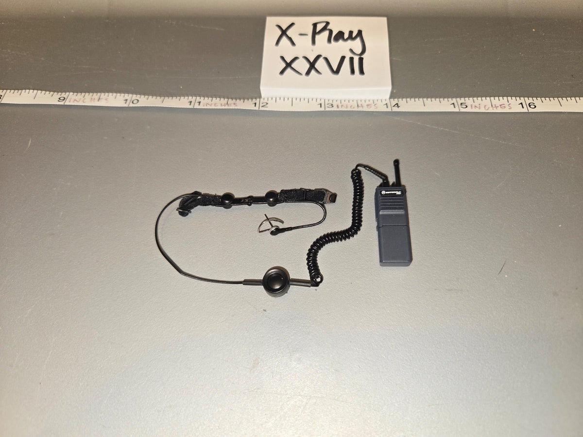1/6 Scale Modern Era Radio with Headset