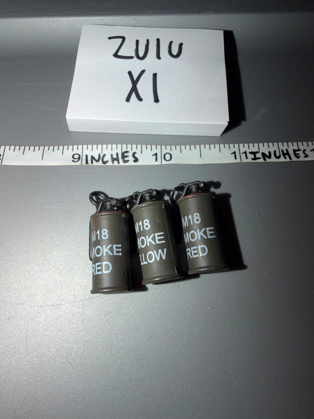 1/6 Scale Vietnam US M18 Smoke Grenade Lot