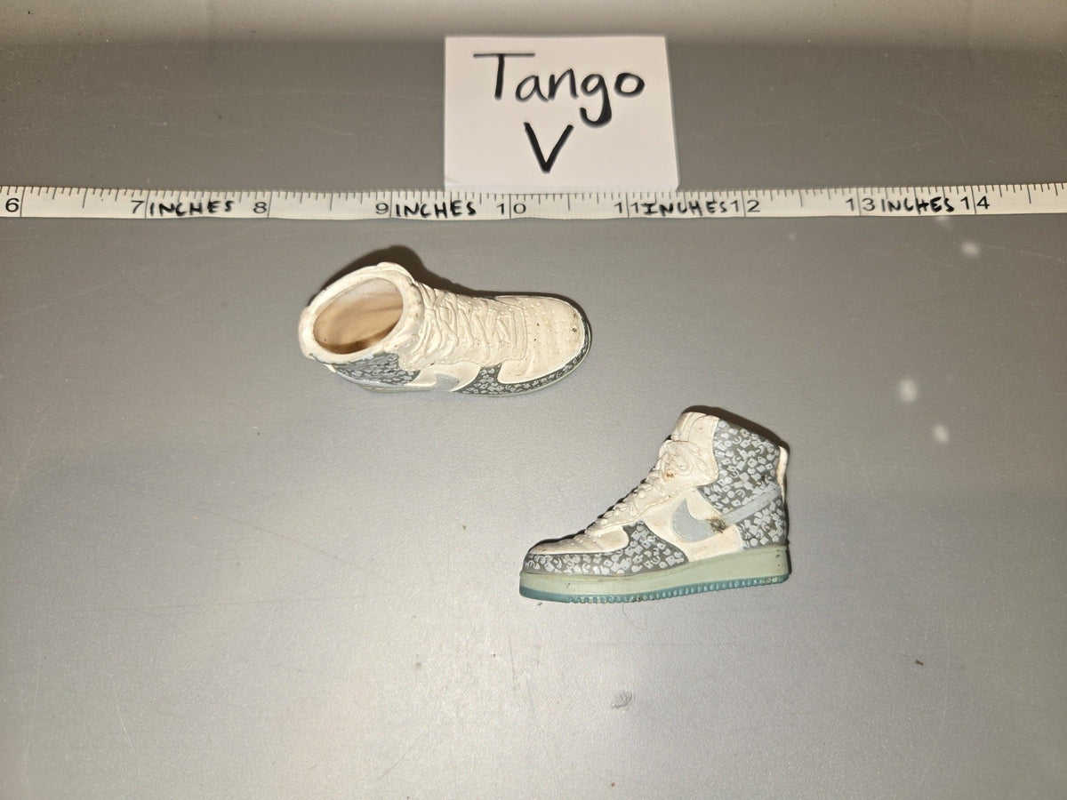 1/6 Scale Modern Civilian Nike Air Force 1 High Top Sneakers