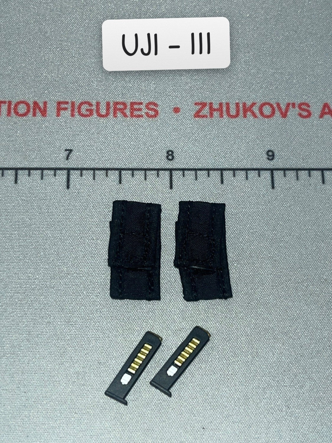 1/6 Scale Modern Era Russian Pistol Ammunition Pouches with Magazines Set - Fsb Vympel—Beslan School Siege UJINDOU