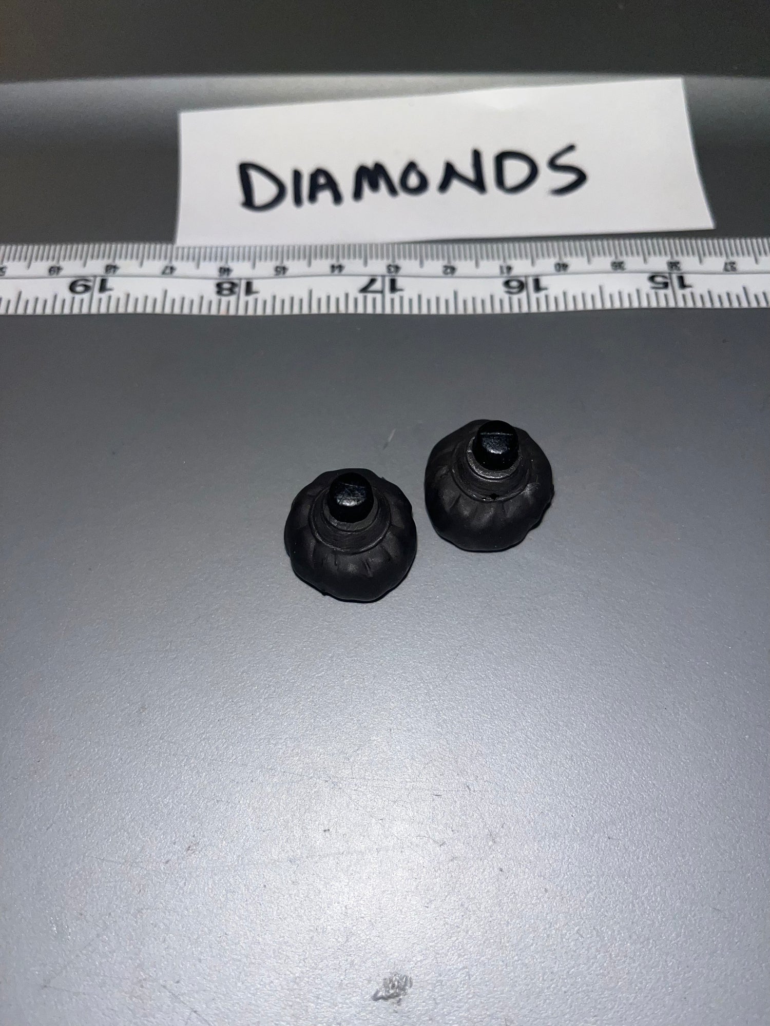 1/6 Scale WWII British Explosive Lot 105524