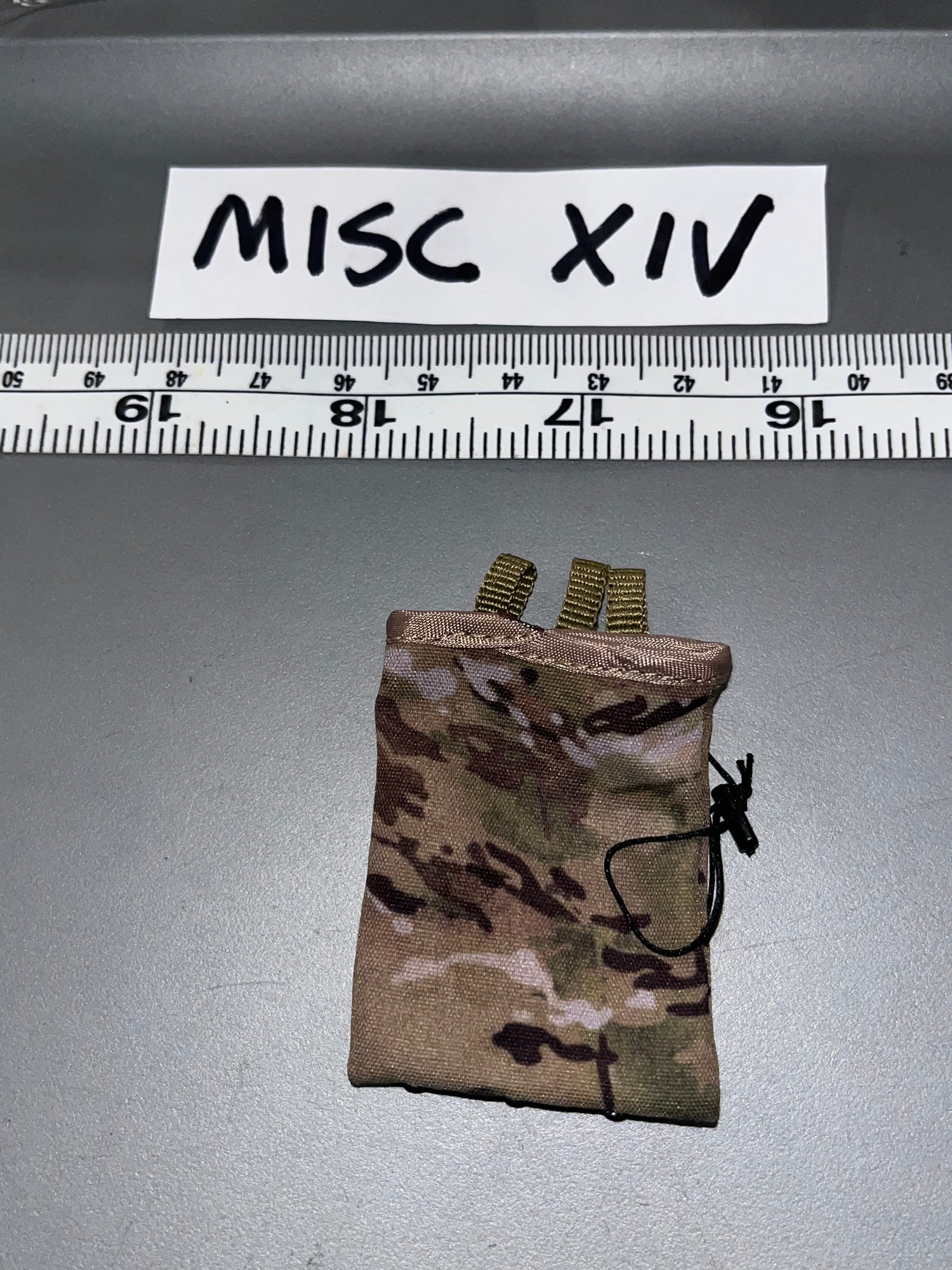 1/6 Scale Modern Era Pouch - Minitimes 105706
