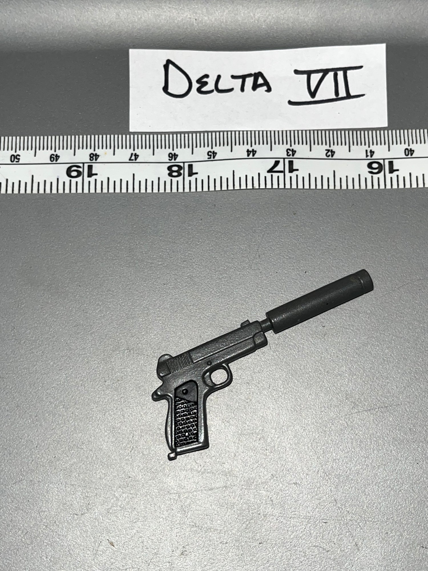 1/6 Scale Vietnam Era US Pistol 106674