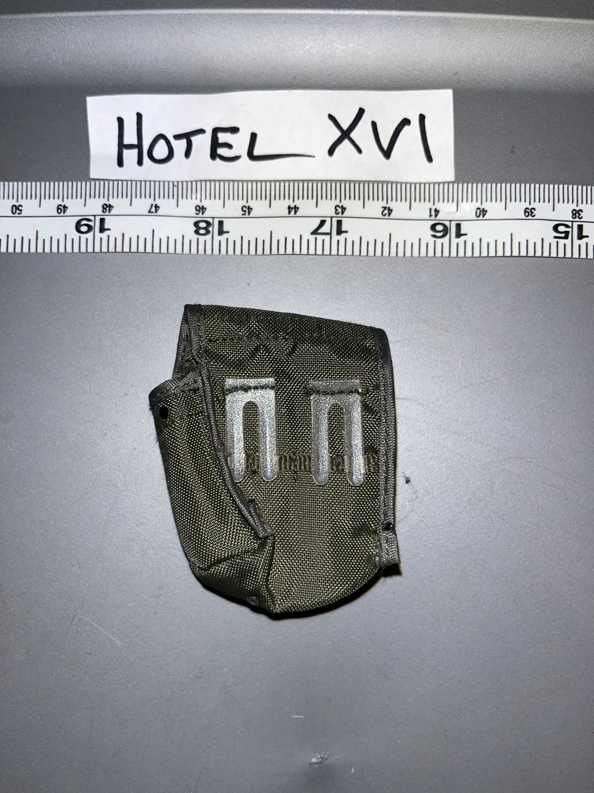 1/6 Scale Modern Era Pouch 102418