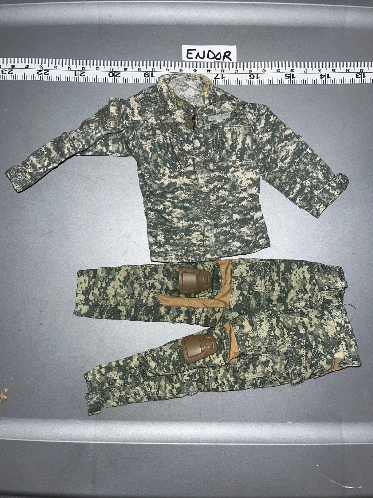 1:6 Modern ACU Camouflage Uniform