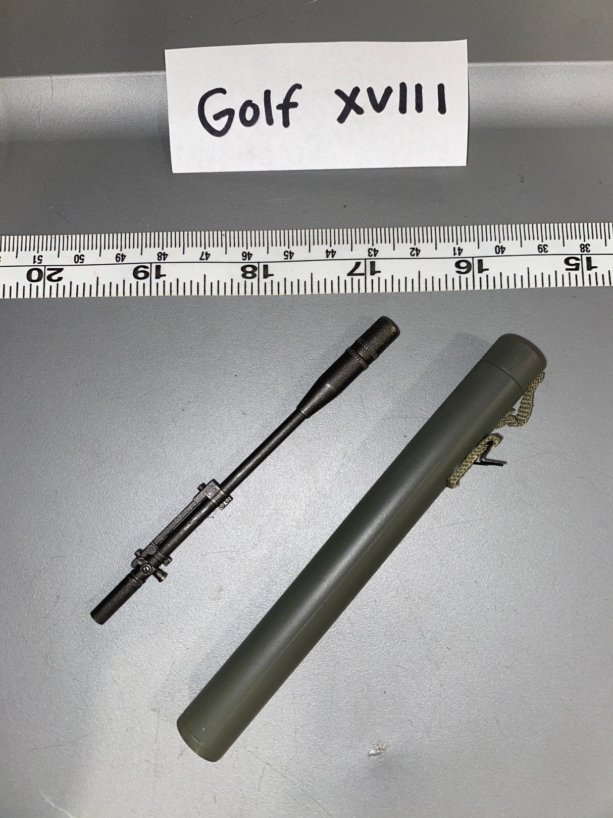 1:6 Scale WWII US Springfield Sniper Scope and Case 104168