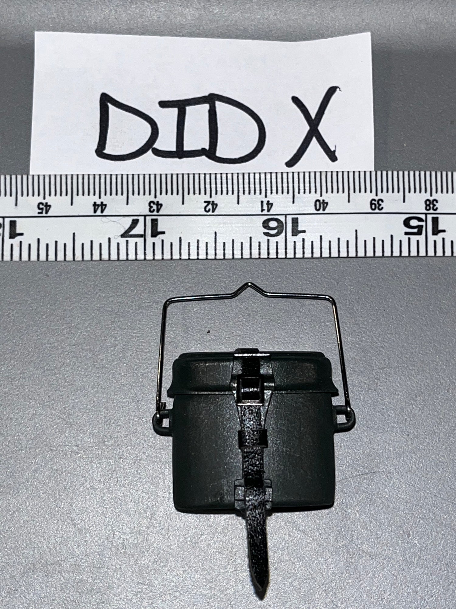 1/6 Scale WWII German Metal Mess Kit - DID 103543