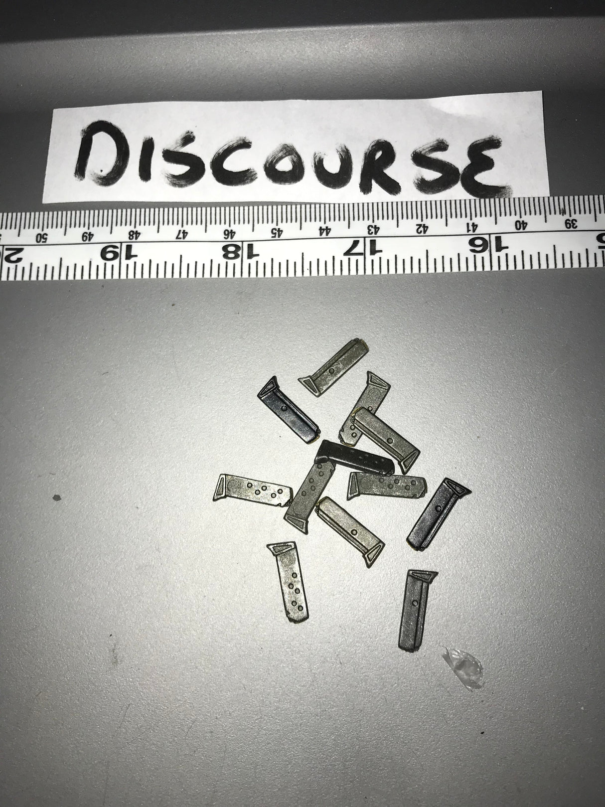 1/6 Scale WWII German Magazine Lot 110586