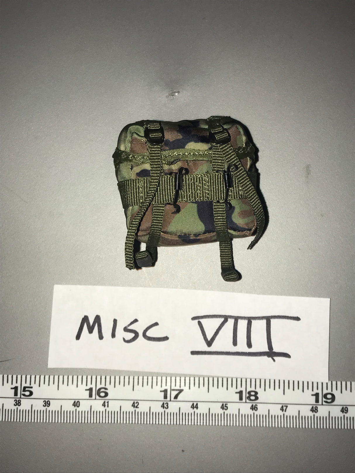 1:6 Modern Era Woodland Butt Pack DAM