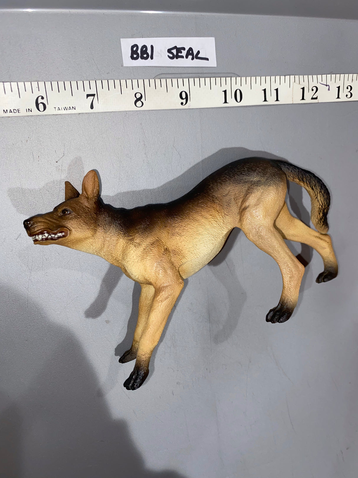 1:6 Modern Era Military Dog - 112511