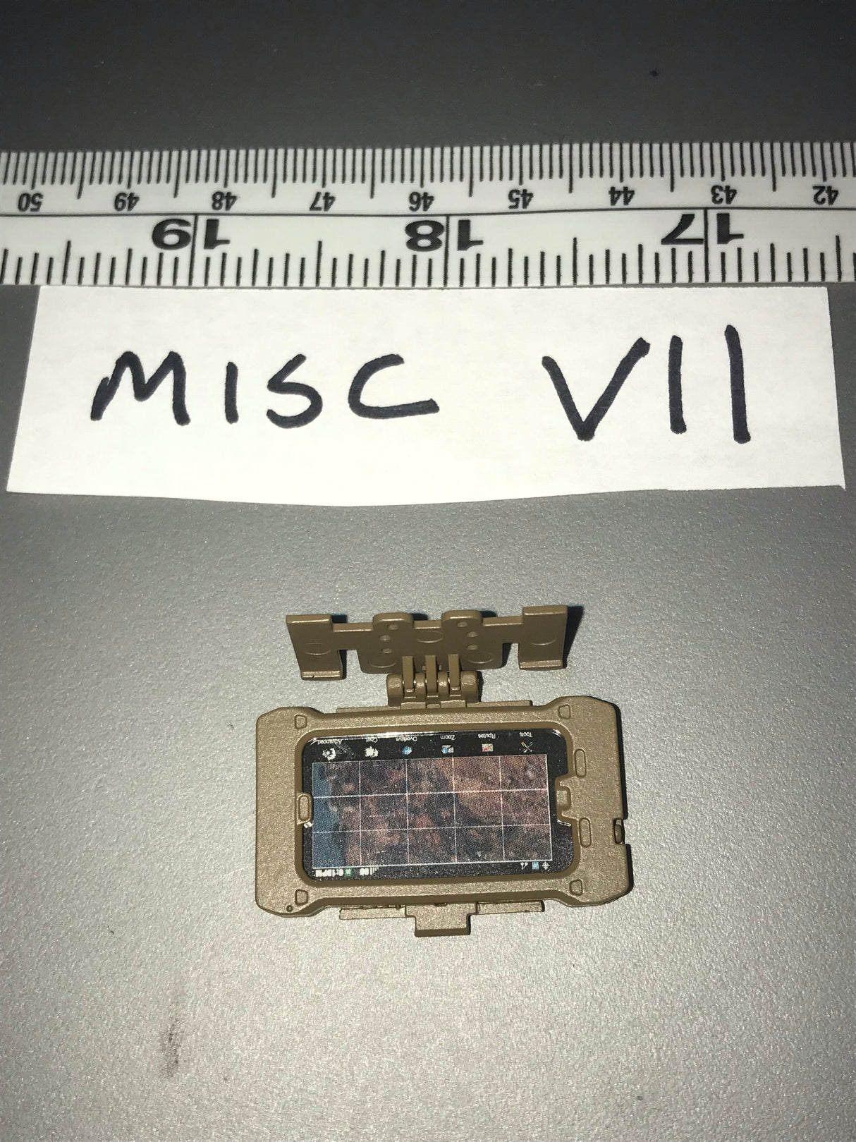 1:6 Modern Tablet Computer