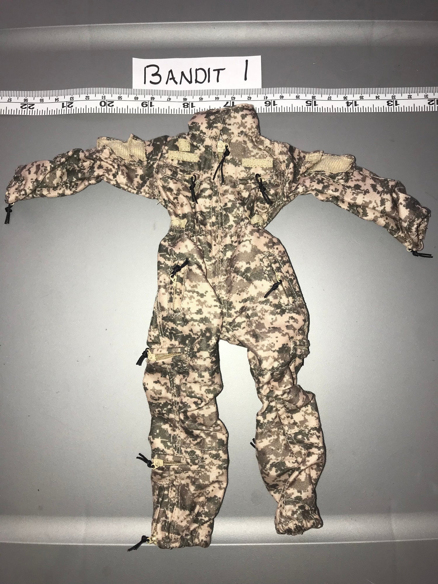 1/6 Scale Modern ACU Tanker Armored Crewman Coverall Uniform / Flight Suit -  Bandit Joe 111579