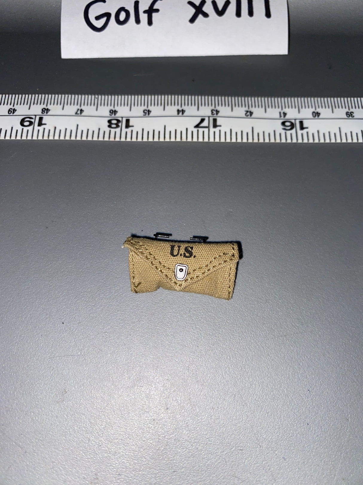 1:6 Scale WWII US First Aid Pouch 104171