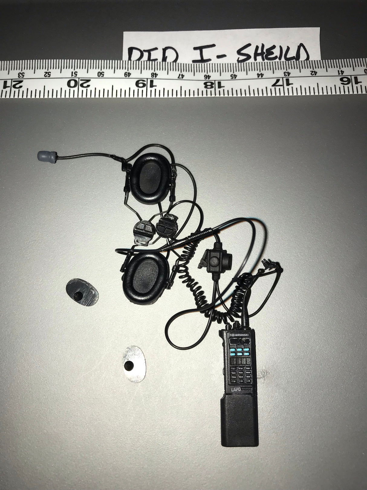 1/6 Scale Modern Era Police Radio 112549