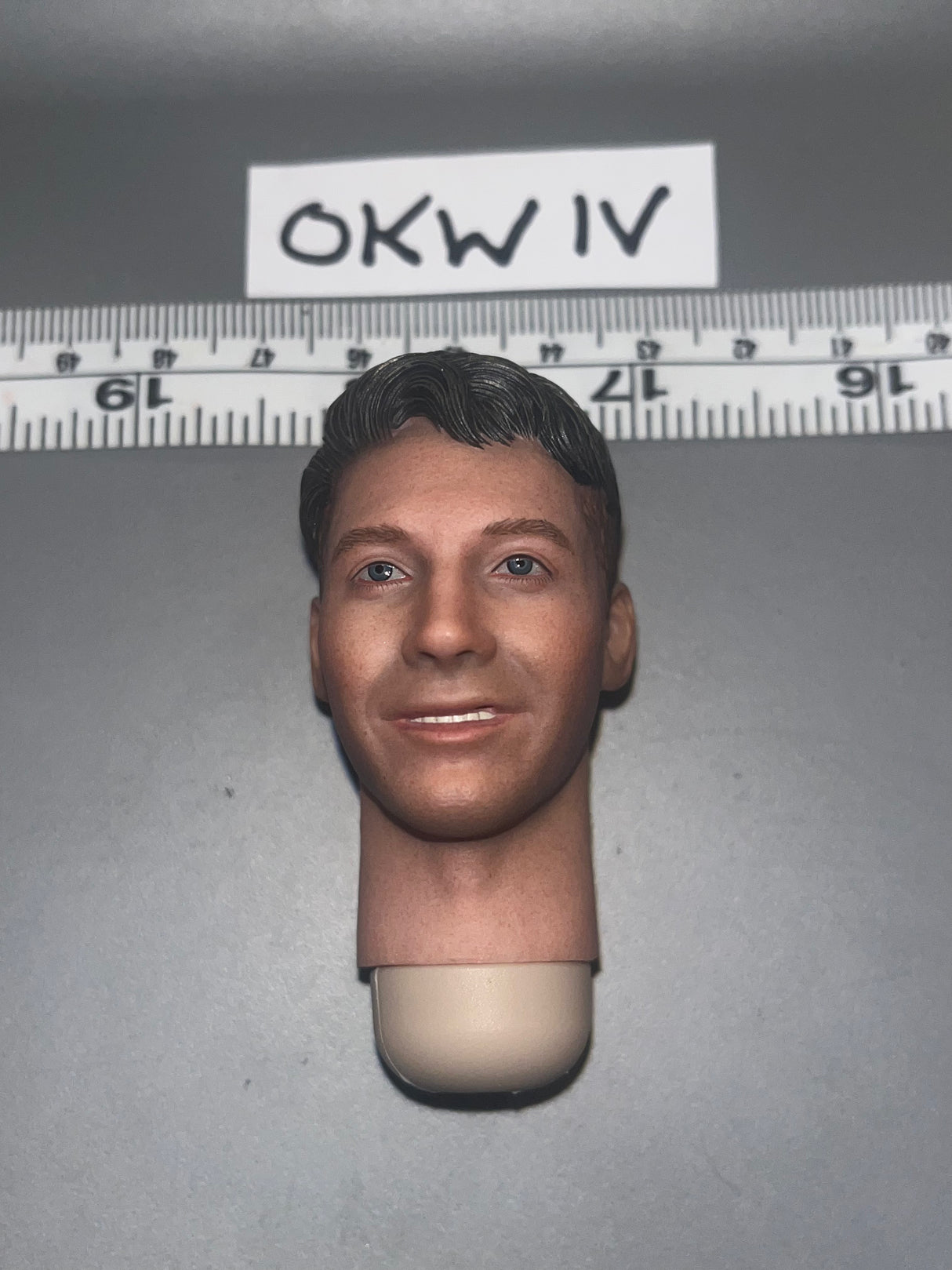 1/6 Scale WWII German Head Sculpt - MG-42 Gunner Facepool