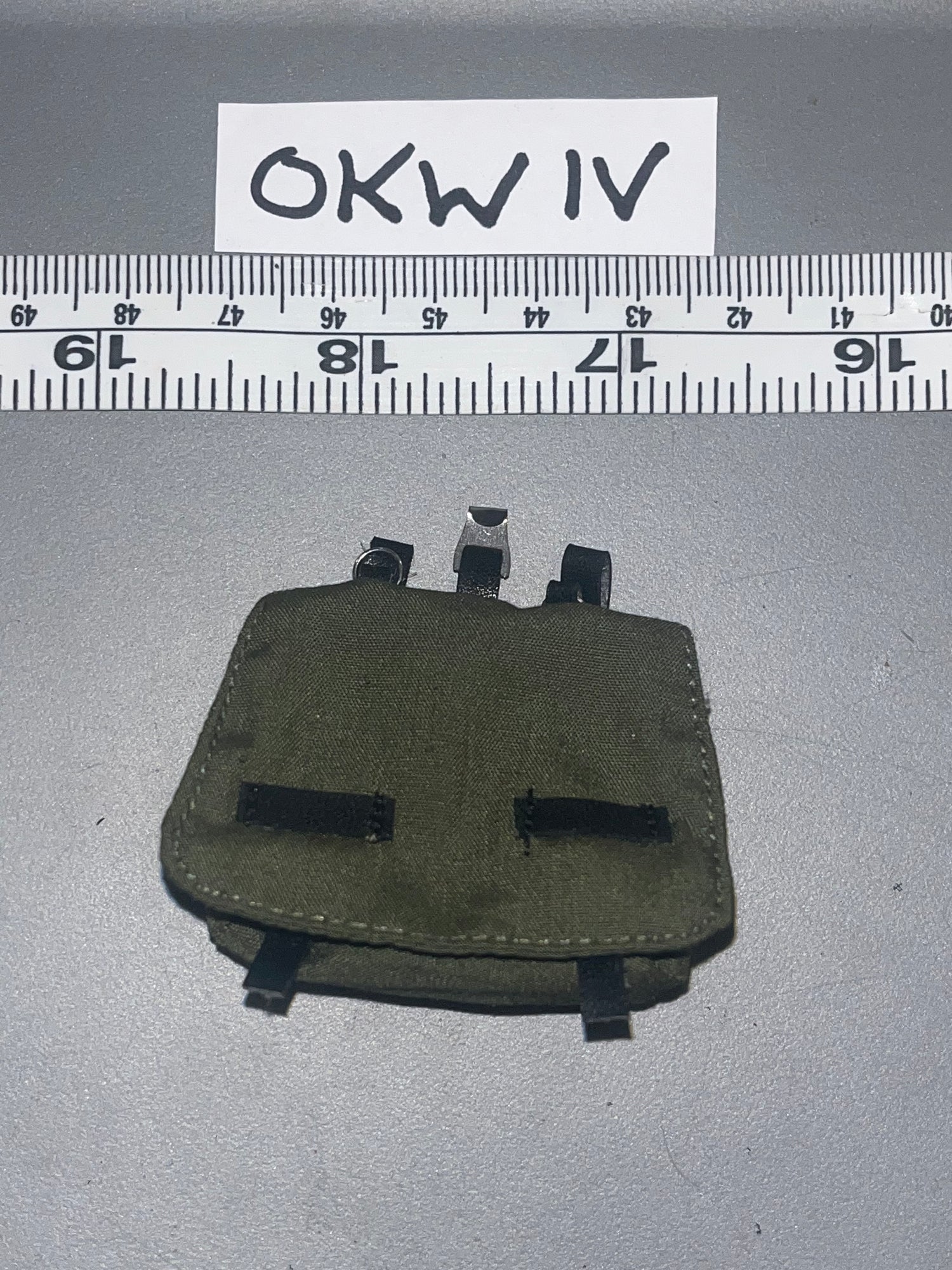 1/6 Scale WWII German Bread Bag - MG-42 Gunner Facepool