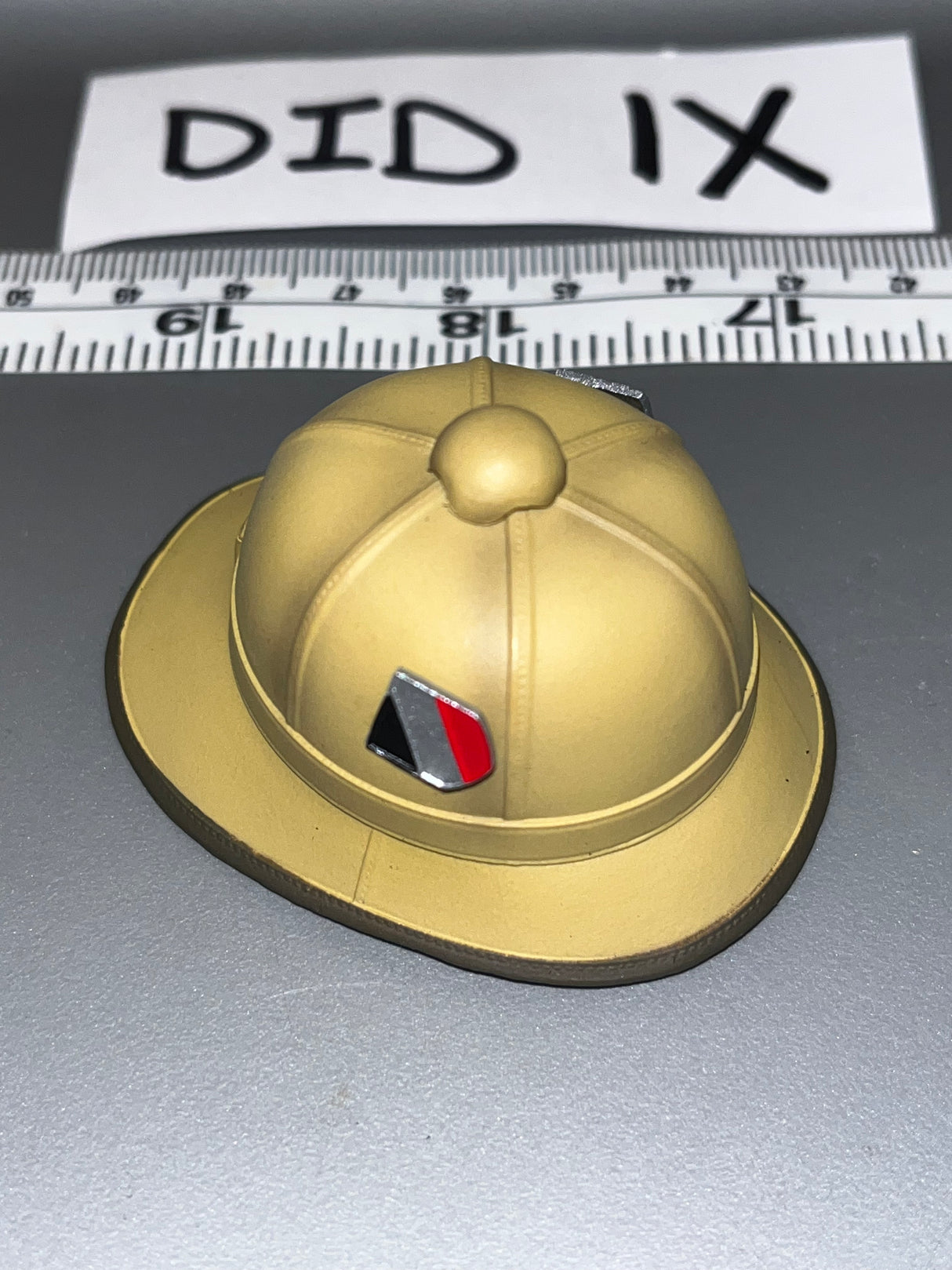 1/6 Scale WWII German Afrika Korps Pith Helmet - DID  106089j hi