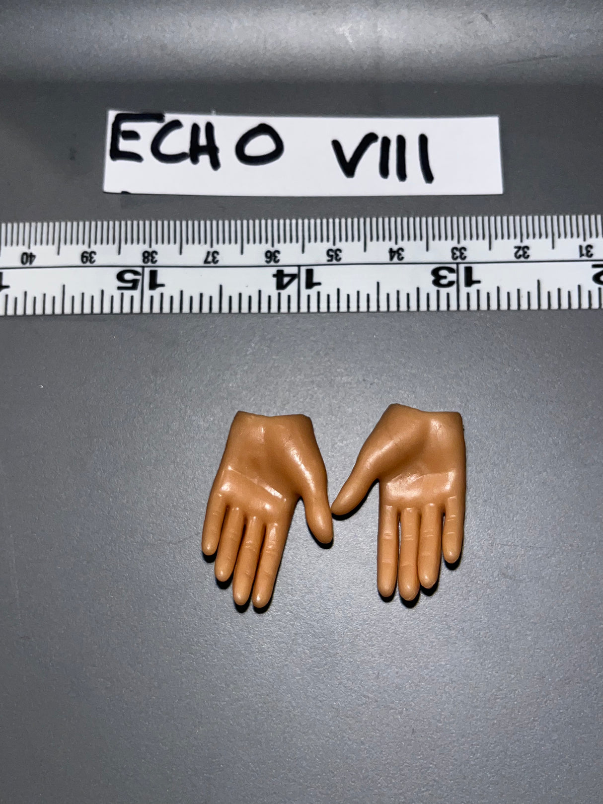 1/6 Scale Hand Set 105638