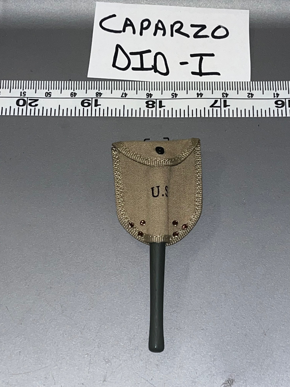 1/6 Scale WWII US Entrenching Tool and Cover 107717